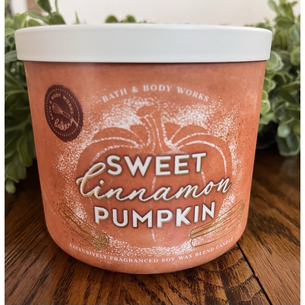 Bath and Body Works Sweet Cinnamon Pumpkin Candle 3-Wick Scented Fall 14.5 oz
